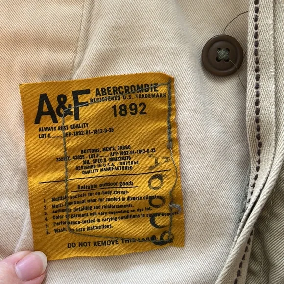 Abercrombie & Fitch Heavy Fatigues Factory Distressed Cargo Shorts w/Pockets, 30 - Picture 9 of 9